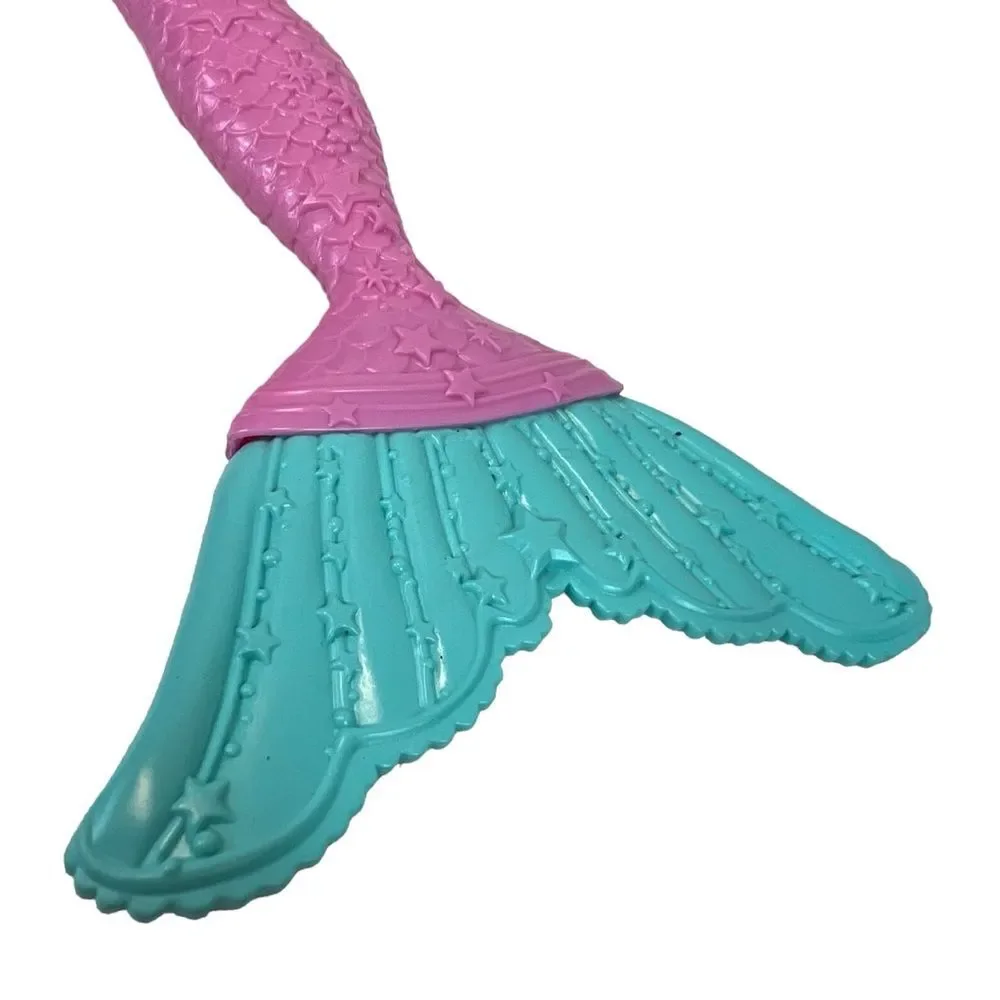 2017 Barbie Dreamtopia Mermaid Doll Pink Swim Bath Time
